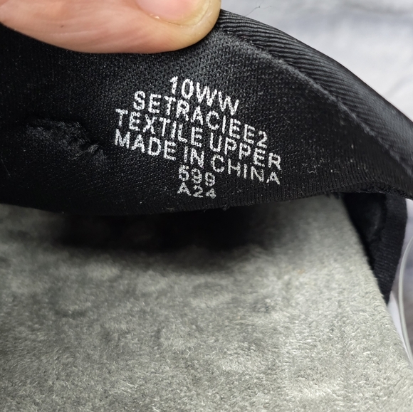 NWT‎ Easy Spirit Womens Traciee Slide Sandals Black Size 10 Wide - Picture 6 of 7